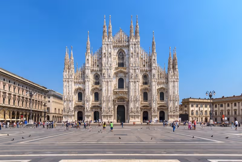 Milan walking tour with Duomo + Last Supper